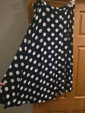 Talbots navy and white.polka dot skirt - flowy size 8